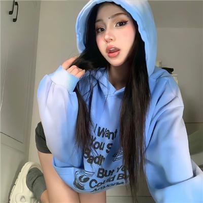 雨中的秋城